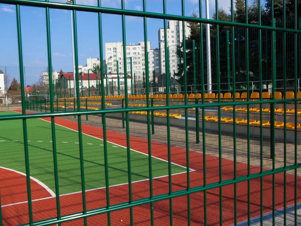 2000x1333 Thomas Fencing Website Images (7)